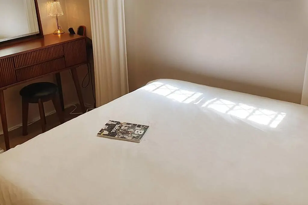 3 Rooms 2Bathrooms 3Beds 3Min Walk 首爾 韩国