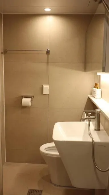 3 Rooms 2Bathrooms 3Beds 3Min Walk 首爾 韩国